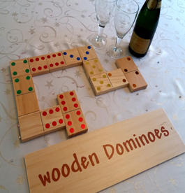 INDOOR GAMES - Large Dominoes